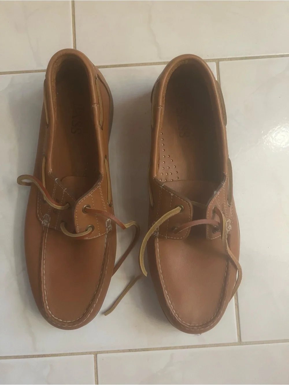 Bass Men’s Tan Leather Boat Shoes
